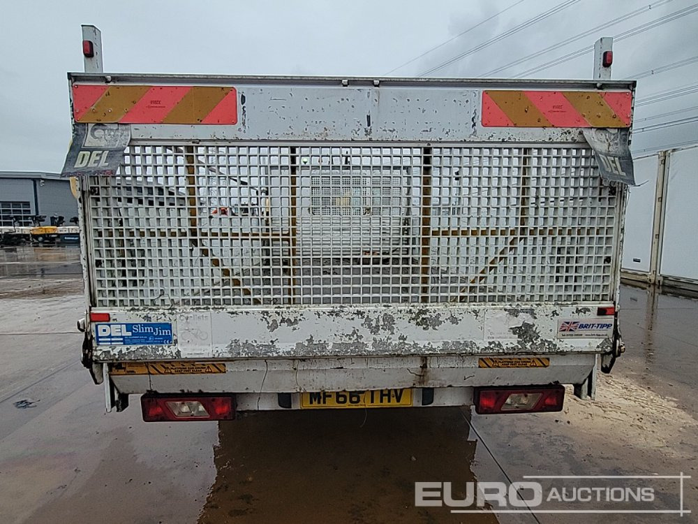 2016 Ford Transit 350 - Utilitaire plateau: photos 4 2016 Ford Transit 350 - Utilitaire plateau: photos 4