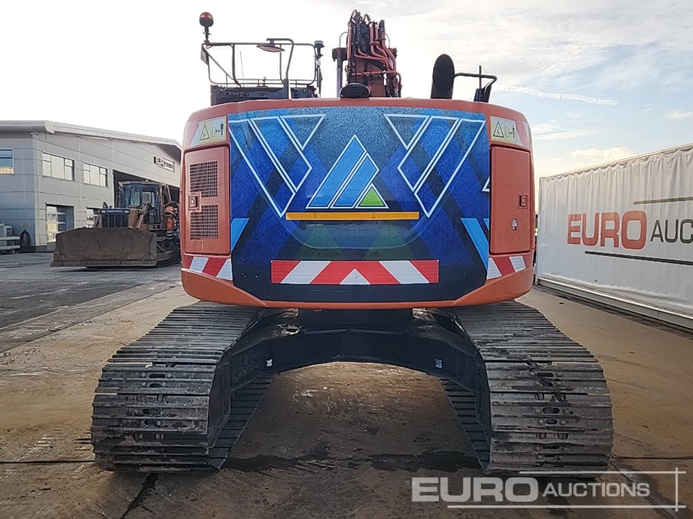 2016 Hitachi ZX225USLC-5B - Pelle sur chenille: photos 4 2016 Hitachi ZX225USLC-5B - Pelle sur chenille: photos 4