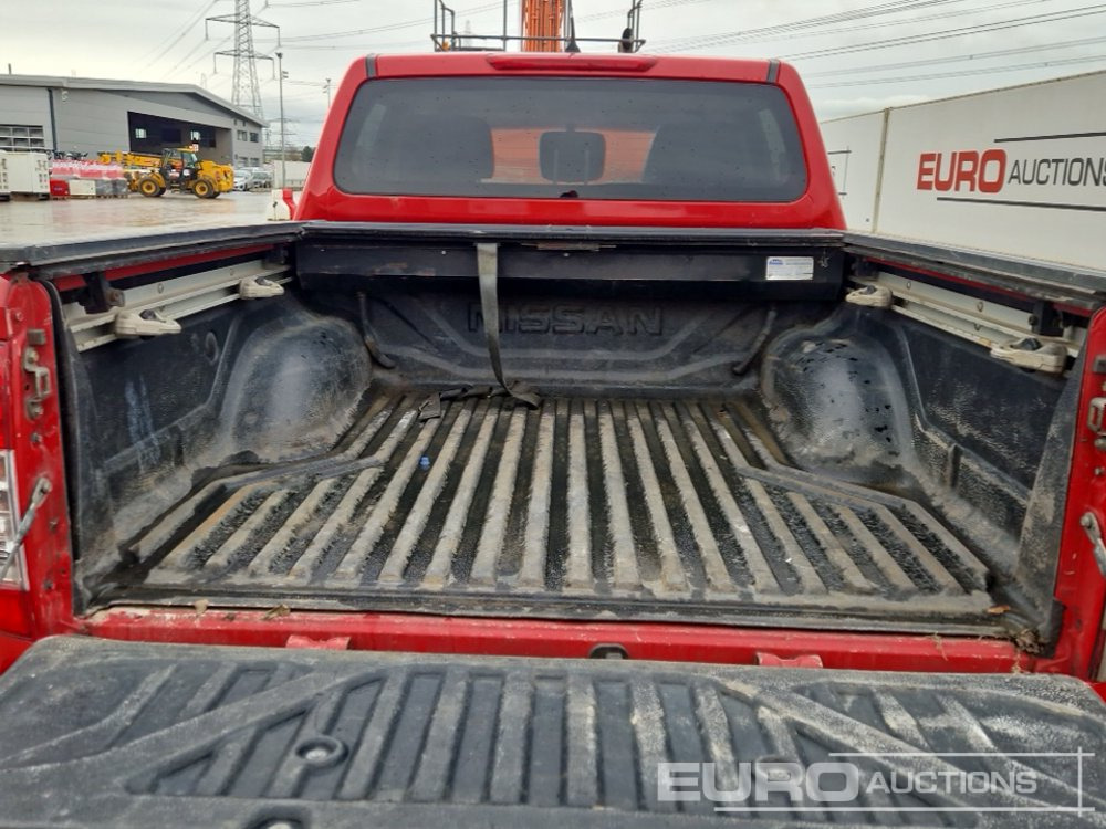 Pick-up 2016 Nissan Navara: photos 13