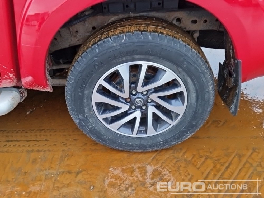 Pick-up 2016 Nissan Navara: photos 10