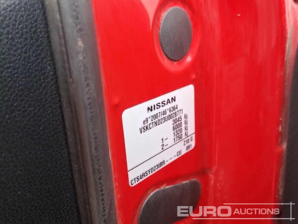 Pick-up 2016 Nissan Navara: photos 39