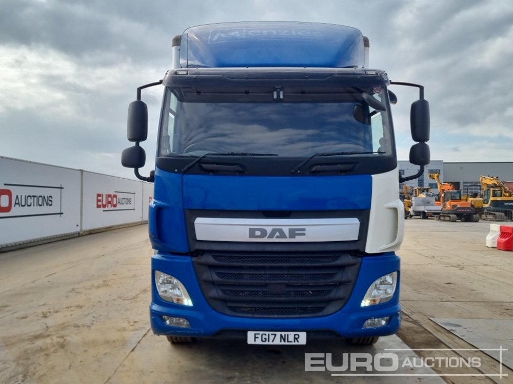 Camion fourgon 2017 DAF CF260: photos 8