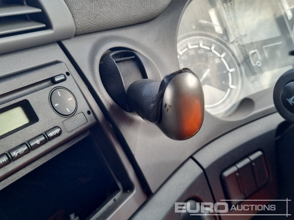 Camion fourgon 2017 DAF CF260: photos 32