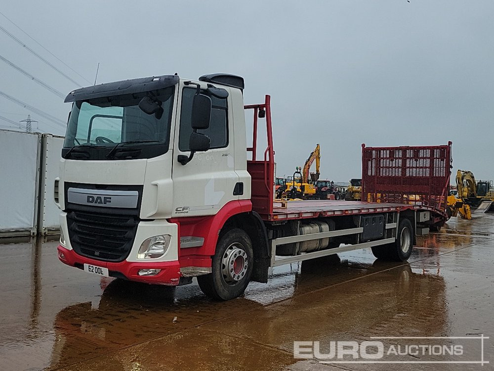 2017 DAF CF260 - Camion plateau: photos 1 2017 DAF CF260 - Camion plateau: photos 1