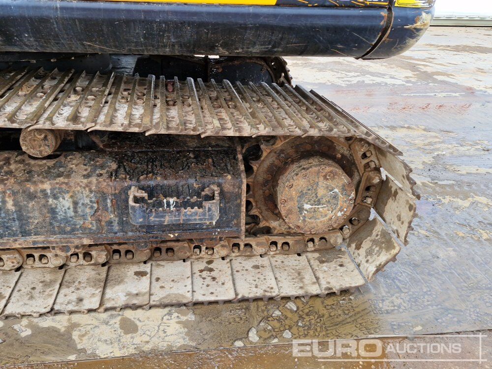 Pelle sur chenille 2017 JCB JS131LC: photos 11