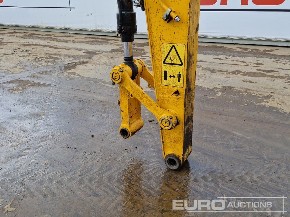 Pelle sur chenille 2017 JCB JS131LC: photos 20