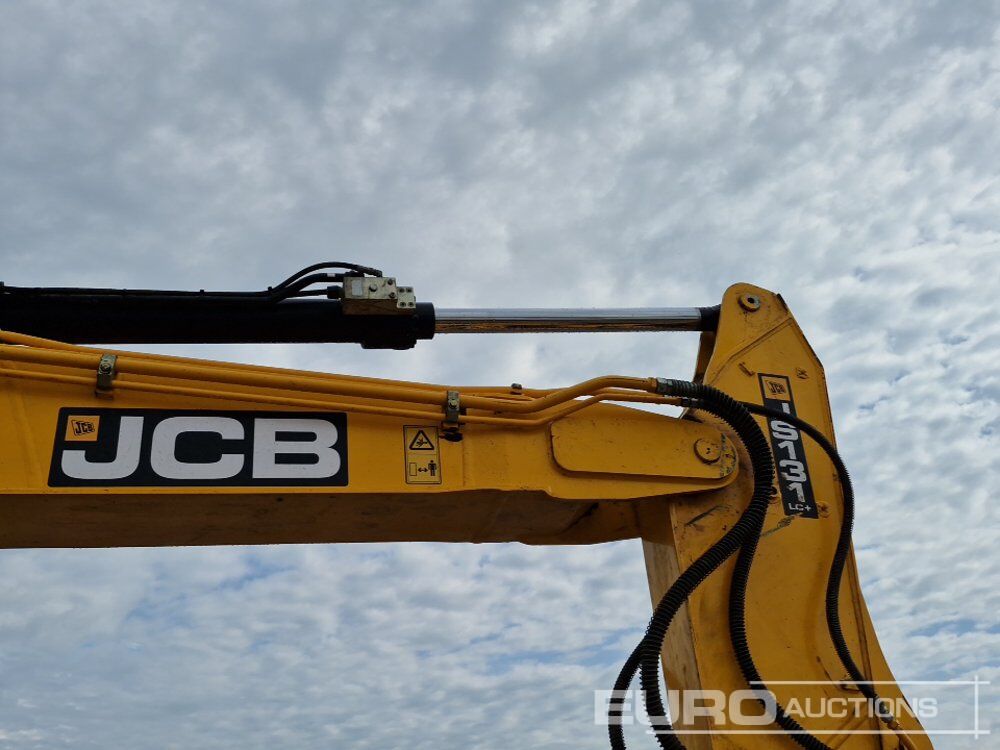 Pelle sur chenille 2017 JCB JS131LC: photos 23