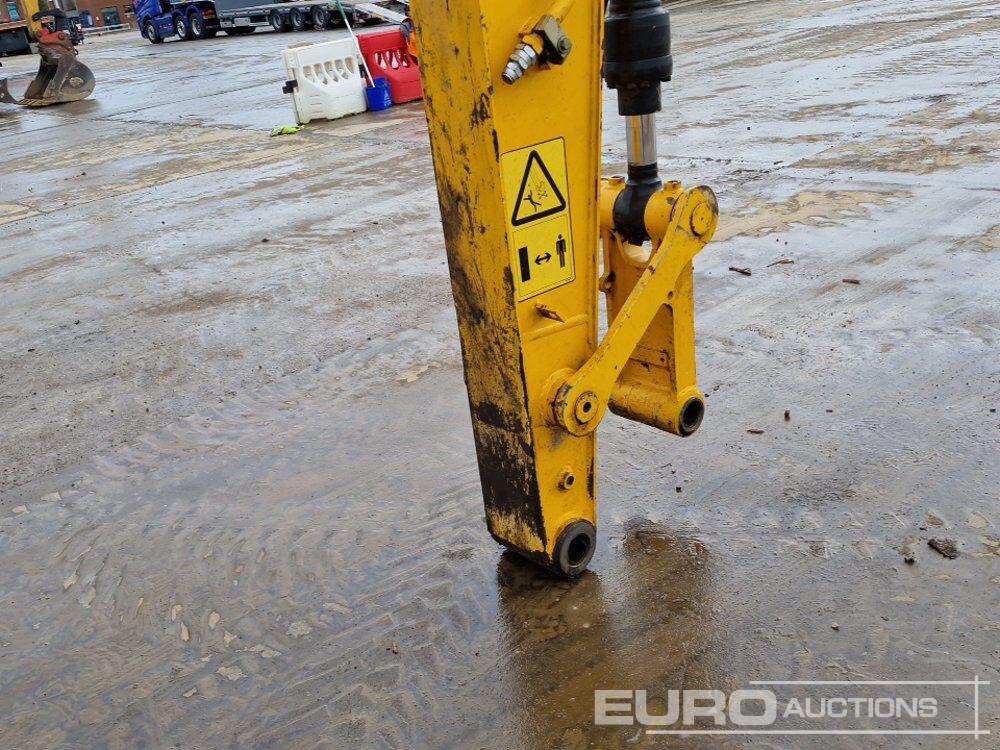 Pelle sur chenille 2017 JCB JS131LC: photos 25