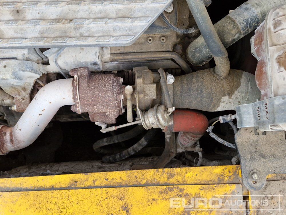 Pelle sur chenille 2017 JCB JS131LC: photos 32