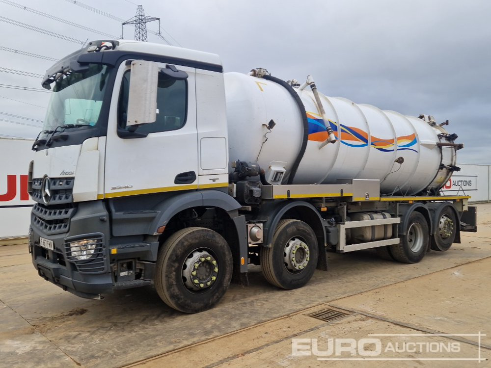 2017 Mercedes Arocs 3240 - Camion citerne: photos 1 2017 Mercedes Arocs 3240 - Camion citerne: photos 1