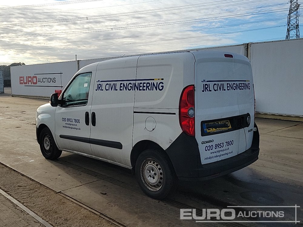 2017 Vauxhall Combo - Fourgonnette: photos 3 2017 Vauxhall Combo - Fourgonnette: photos 3