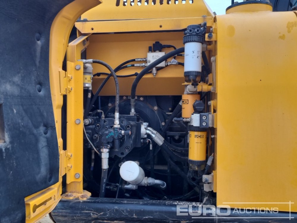 Pelle sur chenille 2018 JCB JS131LC: photos 33