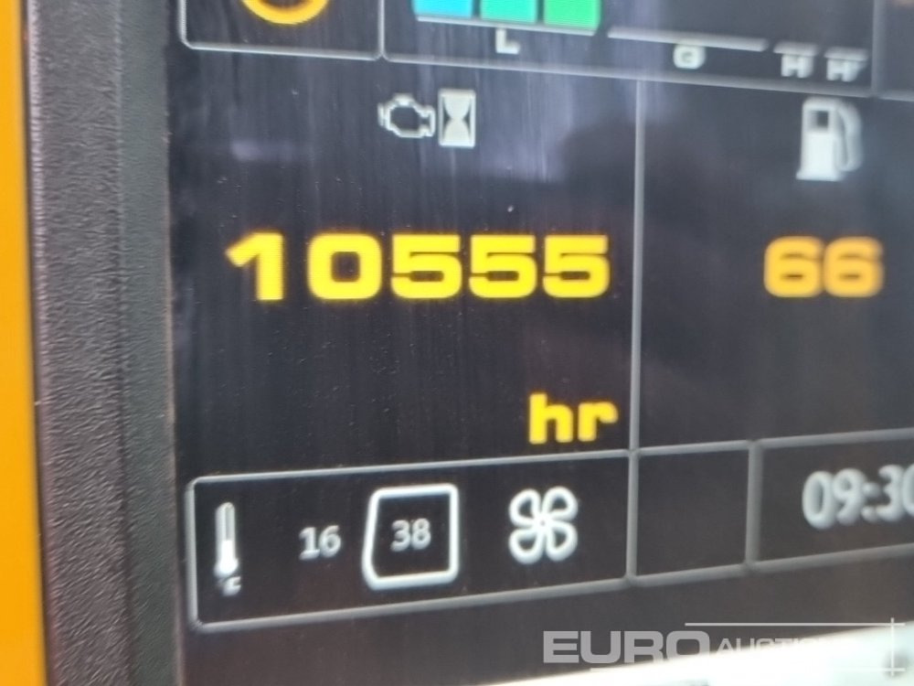 Pelle sur chenille 2018 JCB JS131LC: photos 49