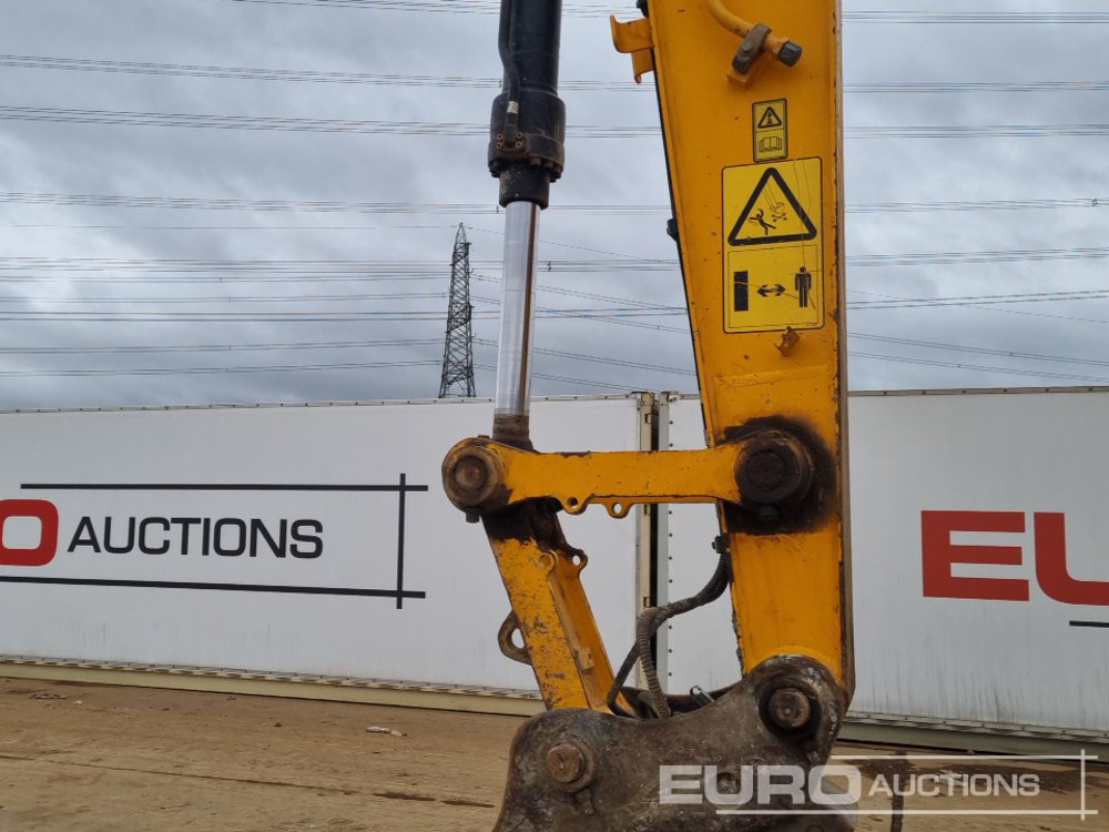 Pelle sur chenille 2018 JCB JS131LC: photos 19