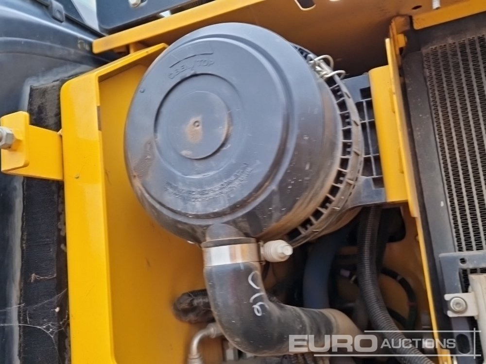 Pelle sur chenille 2018 JCB JS131LC: photos 33