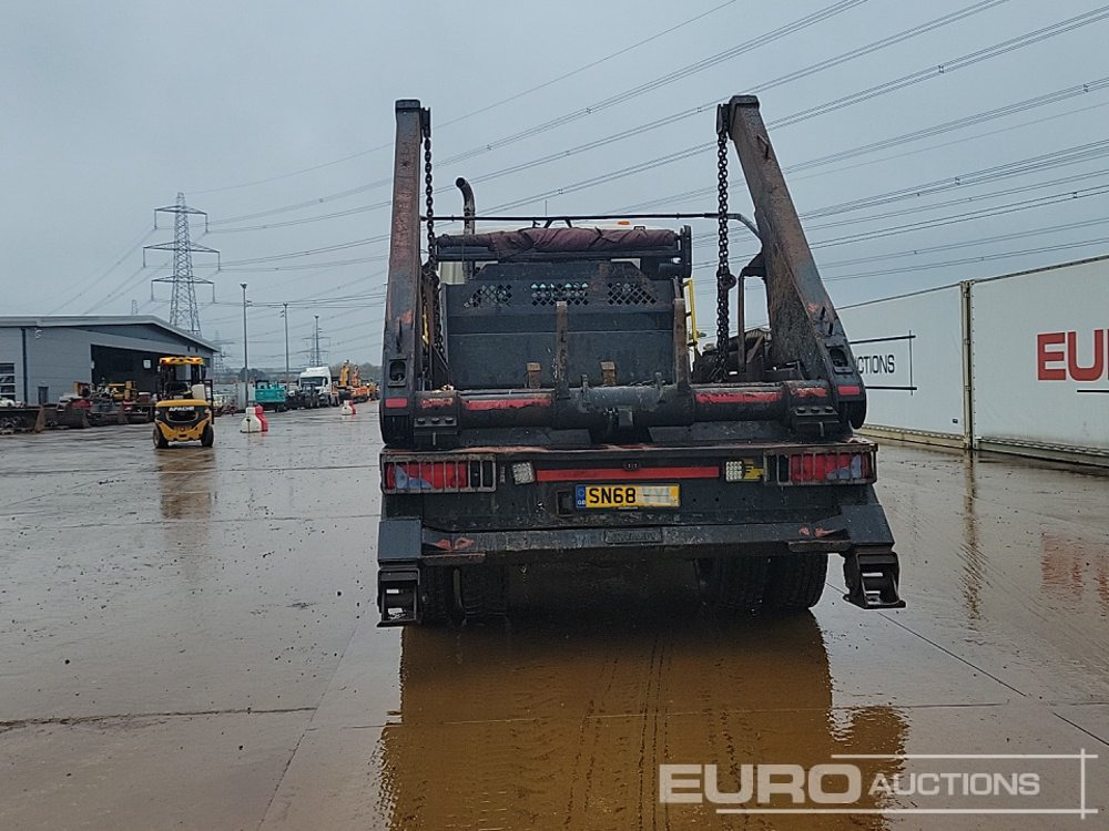 2018 MAN 4x2 Skip Loader Lorry, Extendable Arms, Easy Sheet, Reverse Camera, A/C, Manual Gearbox (Reg. Docs. Available) - Camion multibenne: photos 4 2018 MAN 4x2 Skip Loader Lorry, Extendable Arms, Easy Sheet, Reverse Camera, A/C, Manual Gearbox (Reg. Docs. Available) - Camion multibenne: photos 4