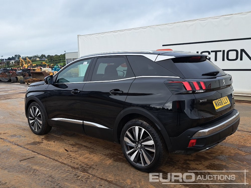 2018 Peugeot 3008 - SUV: photos 3 2018 Peugeot 3008 - SUV: photos 3