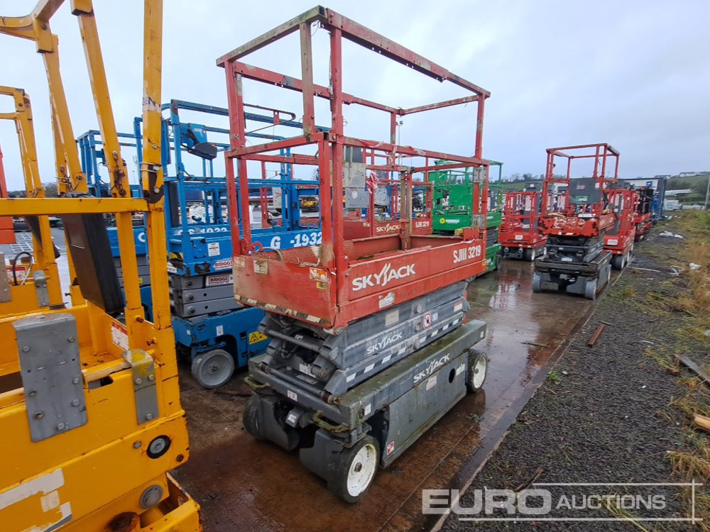 2018 SkyJack SJ3219 - Nacelle: photos 1 2018 SkyJack SJ3219 - Nacelle: photos 1