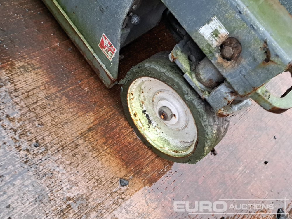 2018 SkyJack SJ3219 - Nacelle: photos 5 2018 SkyJack SJ3219 - Nacelle: photos 5