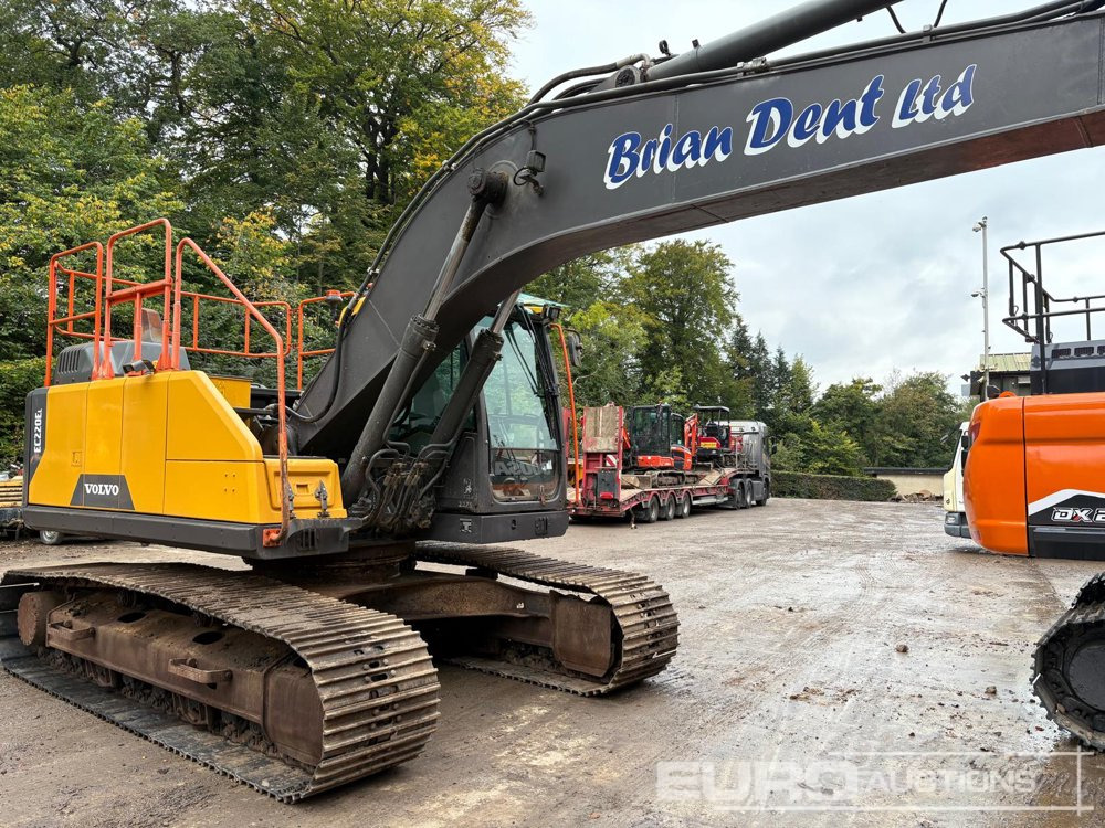 2018 Volvo EC220EL - Pelle sur chenille: photos 2 2018 Volvo EC220EL - Pelle sur chenille: photos 2