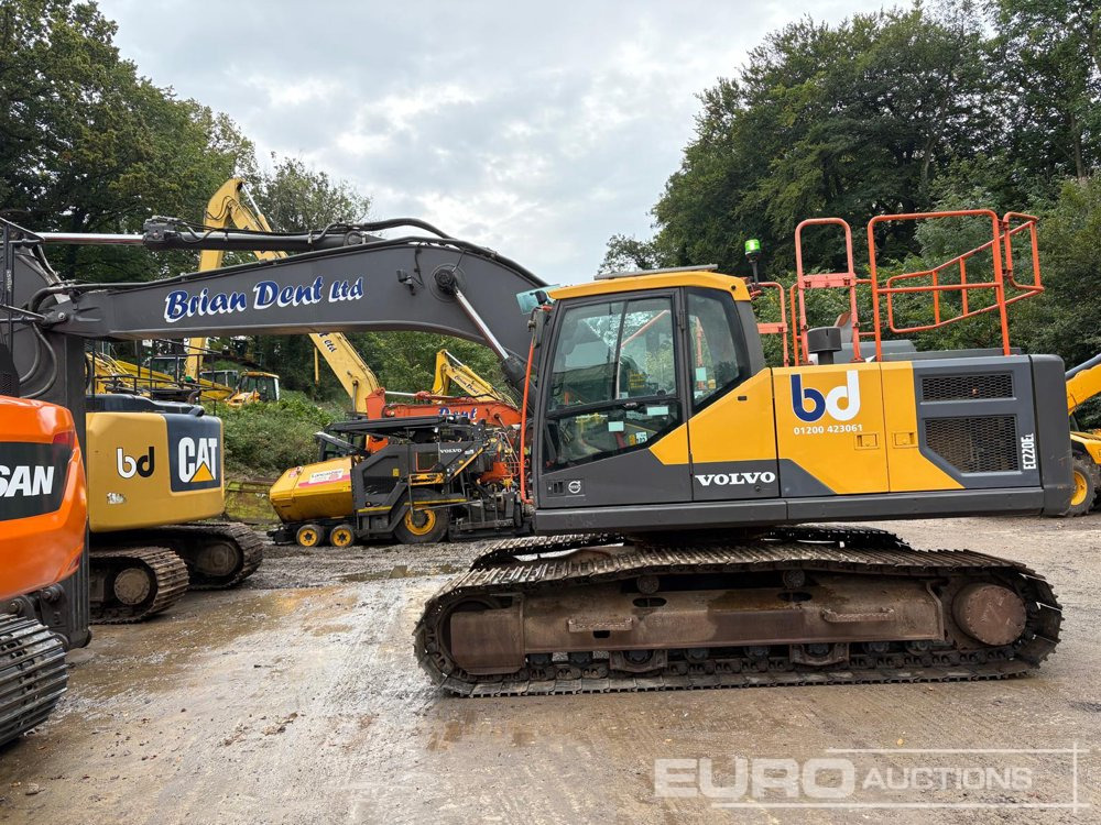 2018 Volvo EC220EL - Pelle sur chenille: photos 1 2018 Volvo EC220EL - Pelle sur chenille: photos 1