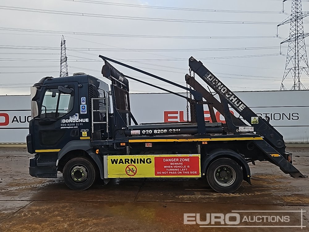 2018 Volvo FL210 - Camion multibenne: photos 2 2018 Volvo FL210 - Camion multibenne: photos 2