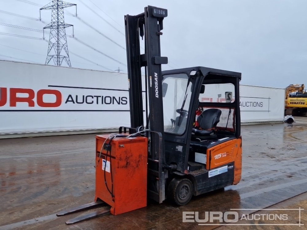 2019 Doosan B15T-7 - Chariot élévateur: photos 1 2019 Doosan B15T-7 - Chariot élévateur: photos 1
