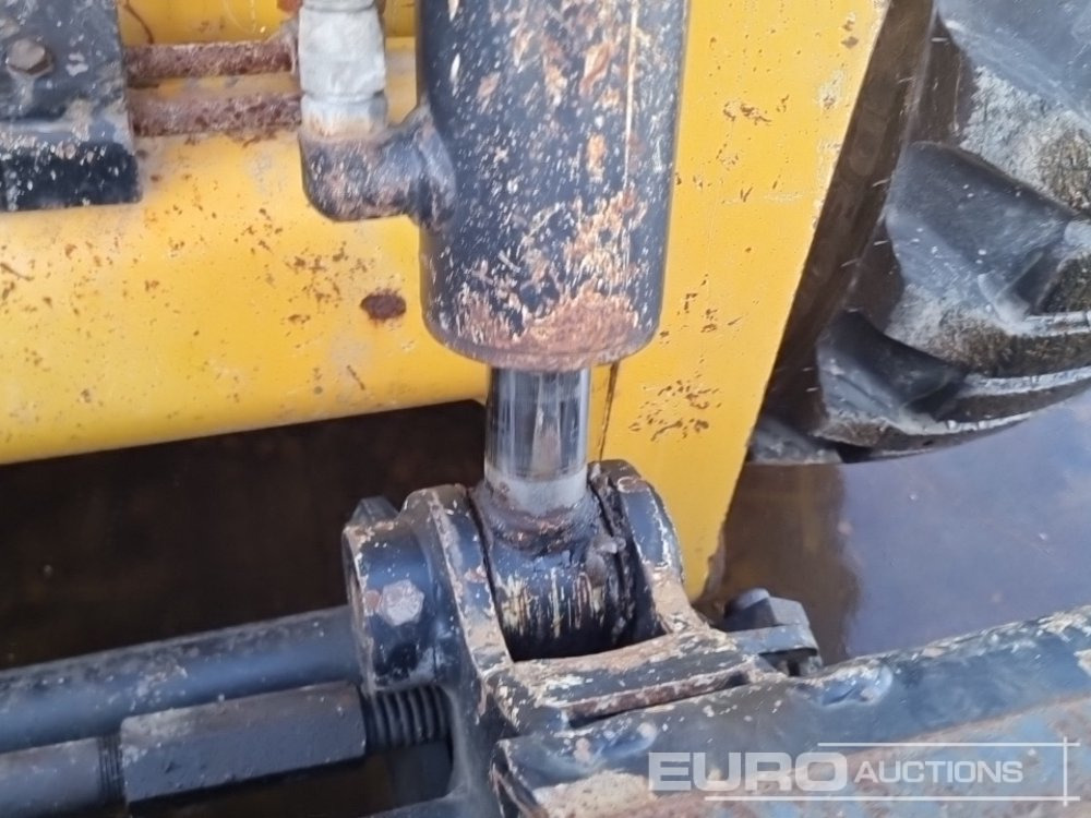 Mini chargeuse 2019 Gehl R150: photos 18 Mini chargeuse 2019 Gehl R150: photos 18