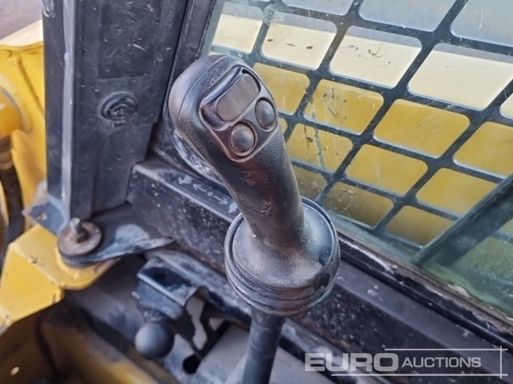 Mini chargeuse 2019 Gehl R150: photos 32 Mini chargeuse 2019 Gehl R150: photos 32