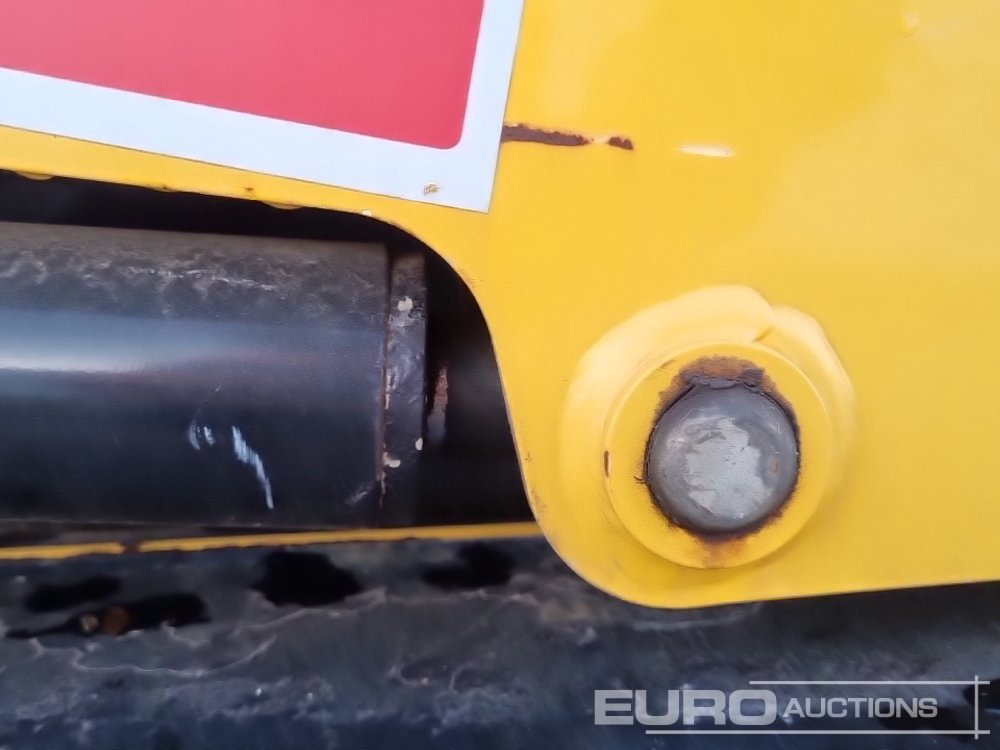 Mini chargeuse 2019 Gehl R150: photos 14 Mini chargeuse 2019 Gehl R150: photos 14