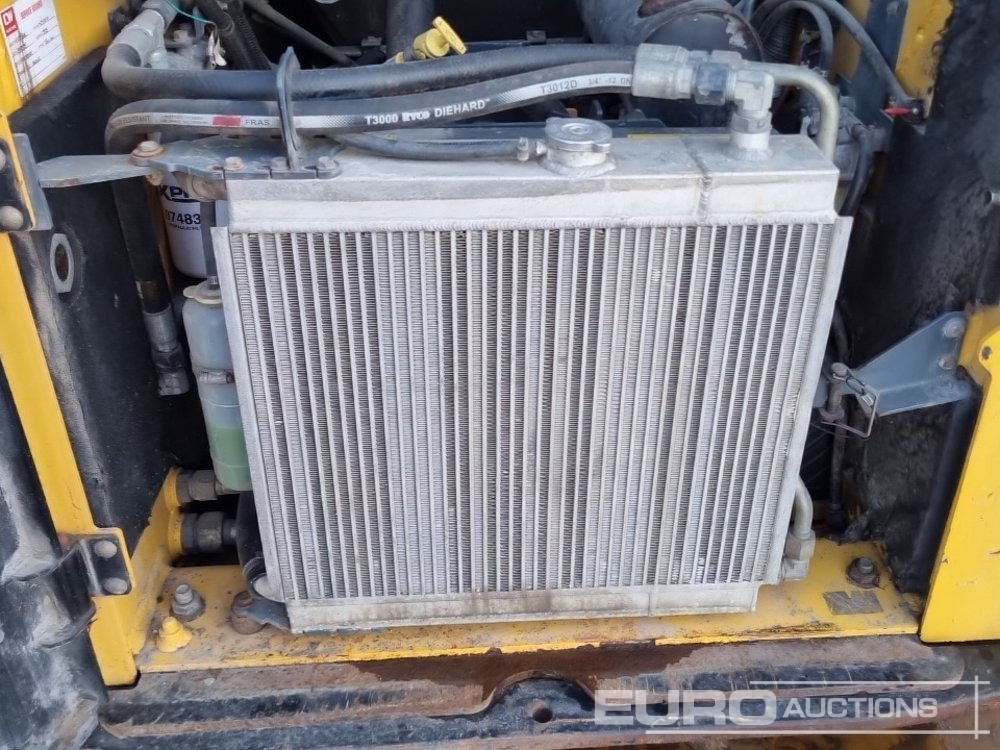 Mini chargeuse 2019 Gehl R150: photos 22 Mini chargeuse 2019 Gehl R150: photos 22