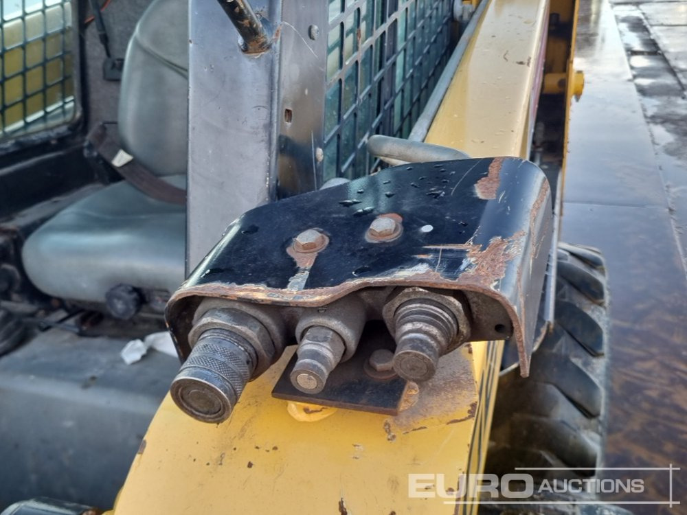 Mini chargeuse 2019 Gehl R150: photos 19 Mini chargeuse 2019 Gehl R150: photos 19