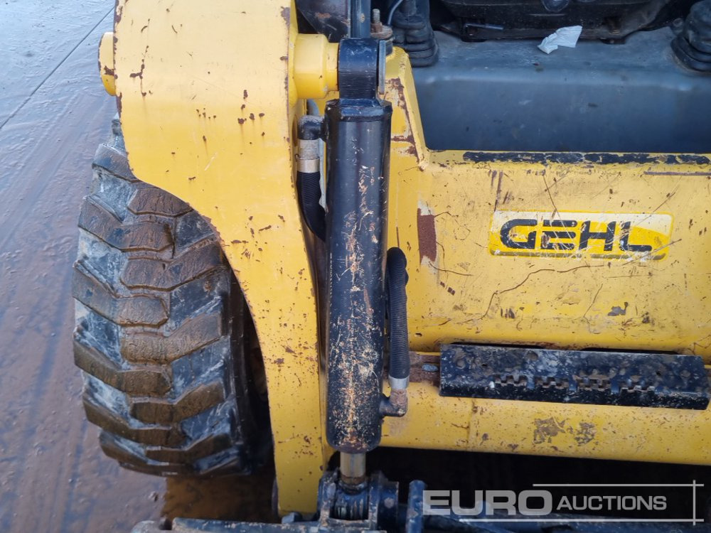 Mini chargeuse 2019 Gehl R150: photos 15 Mini chargeuse 2019 Gehl R150: photos 15