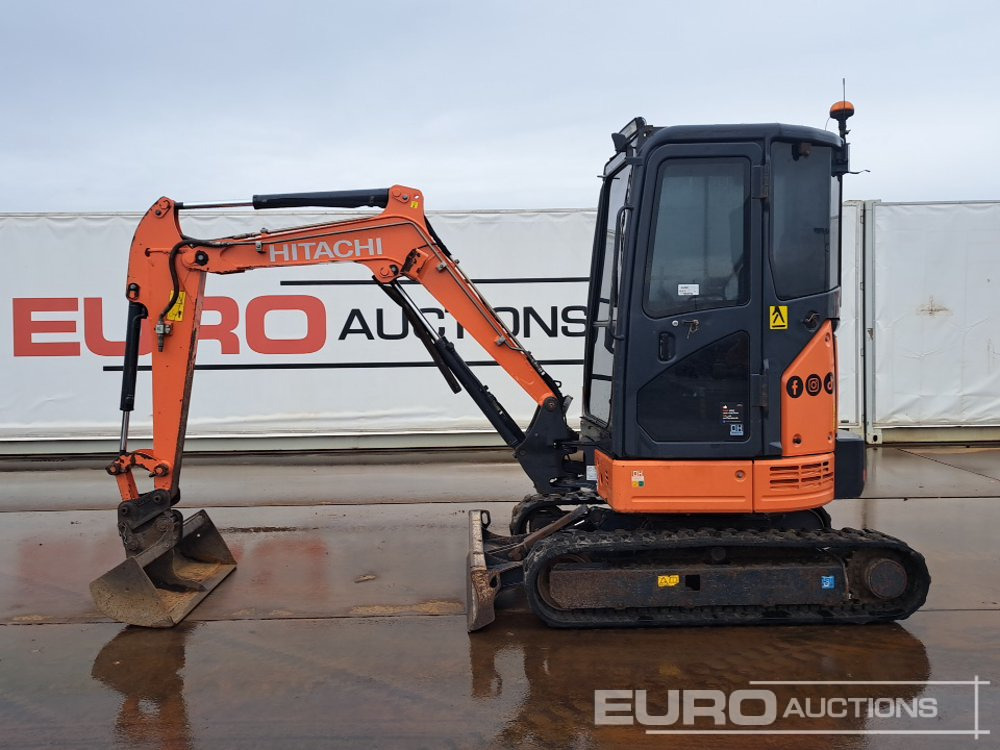 2019 Hitachi ZX26U-5A CR - Mini pelle: photos 2 2019 Hitachi ZX26U-5A CR - Mini pelle: photos 2