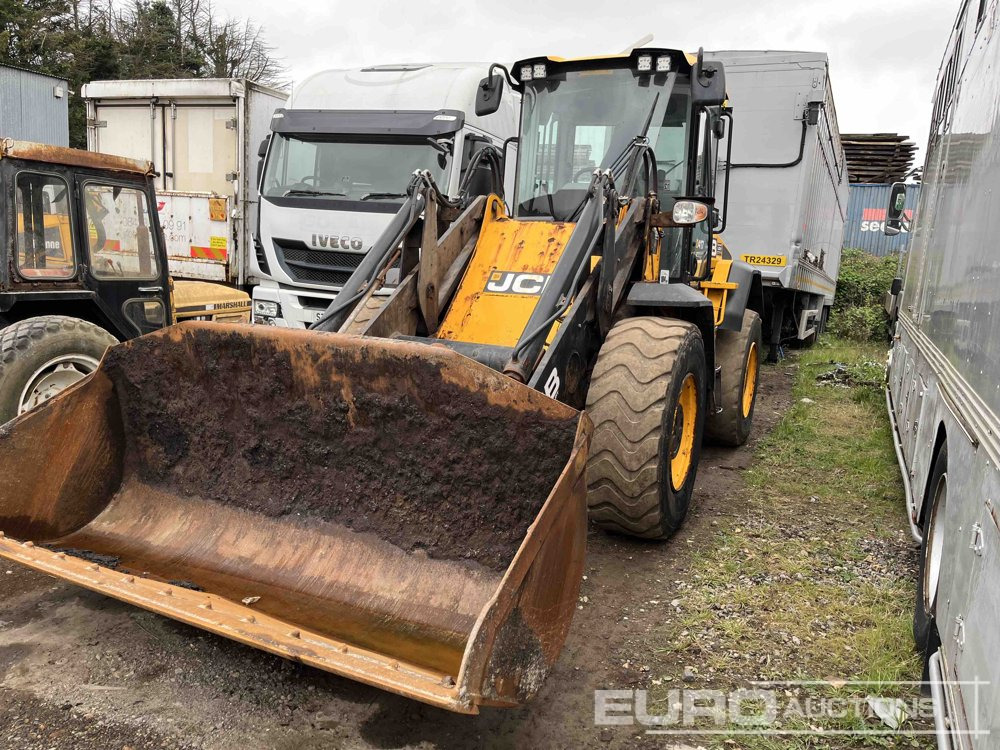 2019 JCB 417HT - Chargeuse sur pneus: photos 1 2019 JCB 417HT - Chargeuse sur pneus: photos 1