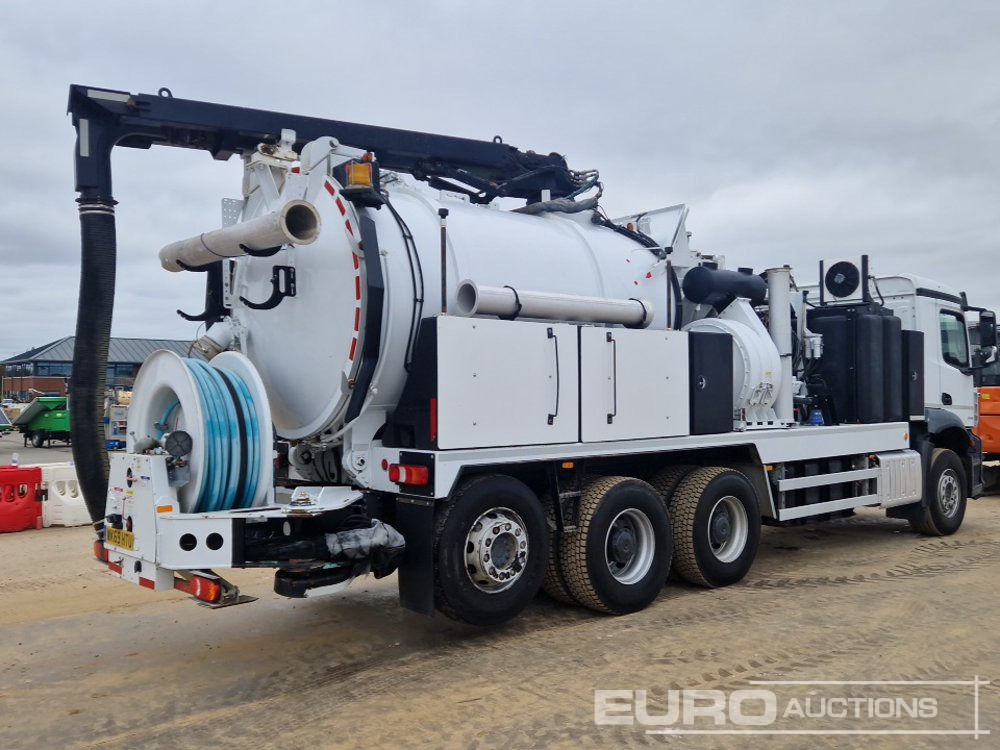 2019 Mercedes Arocs 3243 - Camion citerne: photos 5 2019 Mercedes Arocs 3243 - Camion citerne: photos 5