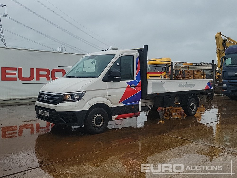 2019 Volkswagen Crafter CR35 - Utilitaire plateau: photos 1 2019 Volkswagen Crafter CR35 - Utilitaire plateau: photos 1