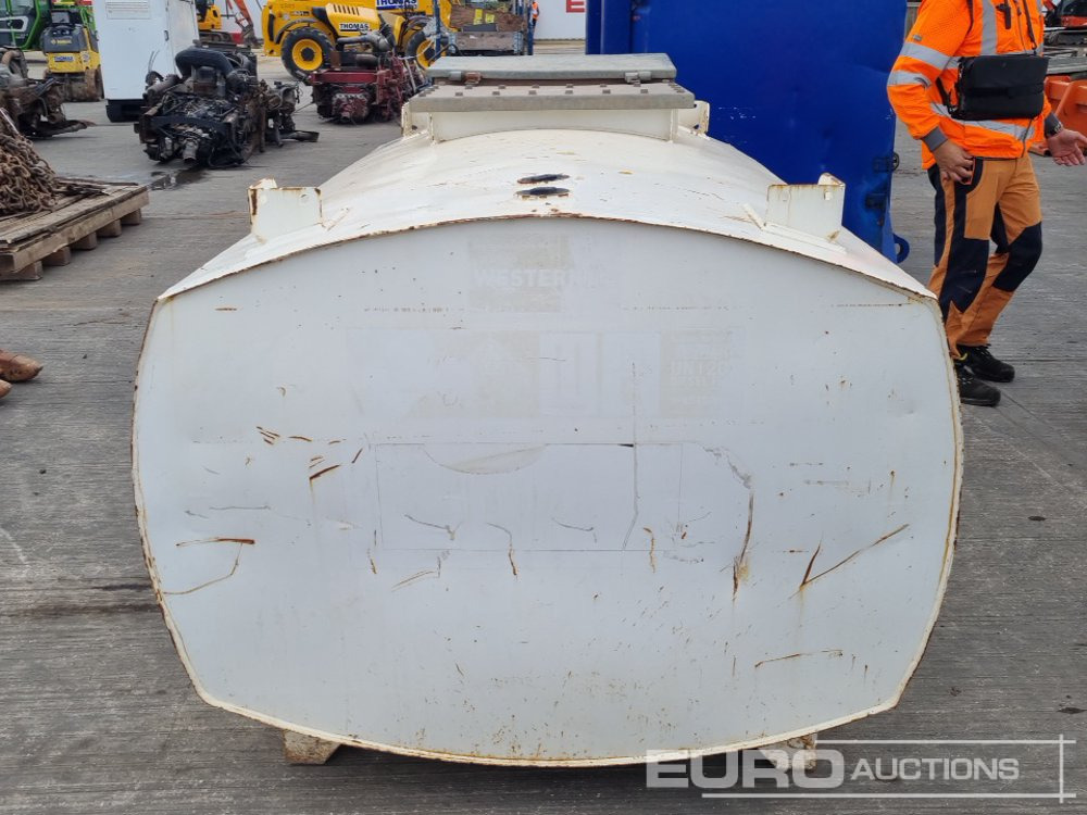 2019 Western 1940 Litre - Cuve de stockage: photos 4 2019 Western 1940 Litre - Cuve de stockage: photos 4