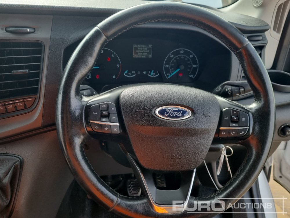 Fourgon utilitaire 2020 Ford Transit 350: photos 36
