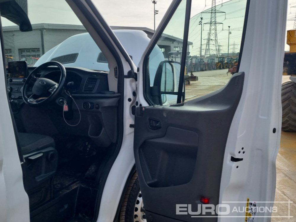 Fourgon utilitaire 2020 Ford Transit 350: photos 26