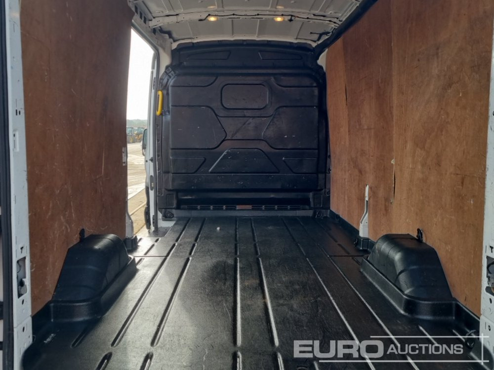Fourgon utilitaire 2020 Ford Transit 350: photos 21