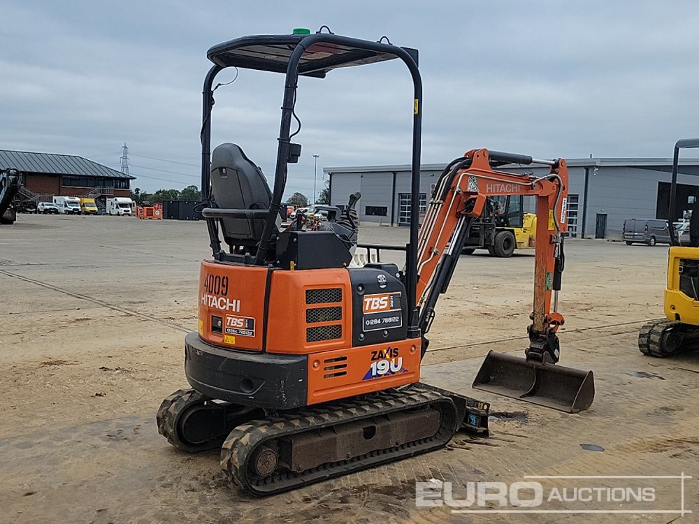 2020 Hitachi ZX19U-6 YR - Mini pelle: photos 5 2020 Hitachi ZX19U-6 YR - Mini pelle: photos 5