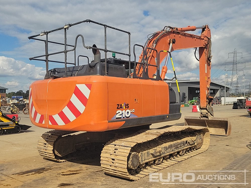 2020 Hitachi ZX210LC-6 - Pelle sur chenille: photos 5 2020 Hitachi ZX210LC-6 - Pelle sur chenille: photos 5
