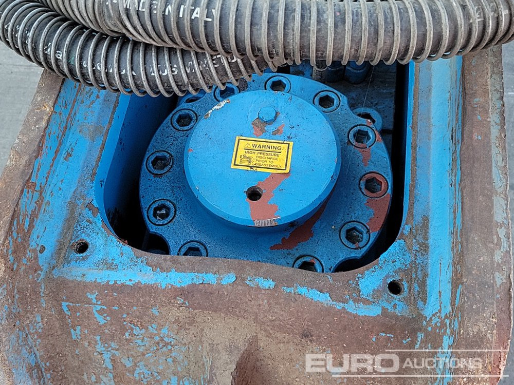 Marteau hydraulique 2020 Okada 3600: photos 14