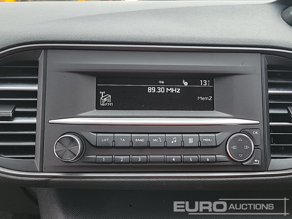 Voiture 2020 Peugeot 308: photos 34
