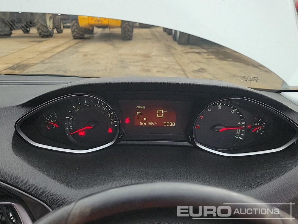 Voiture 2020 Peugeot 308: photos 36