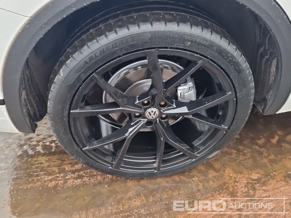 SUV 2020 Volkswagen Touareg: photos 11