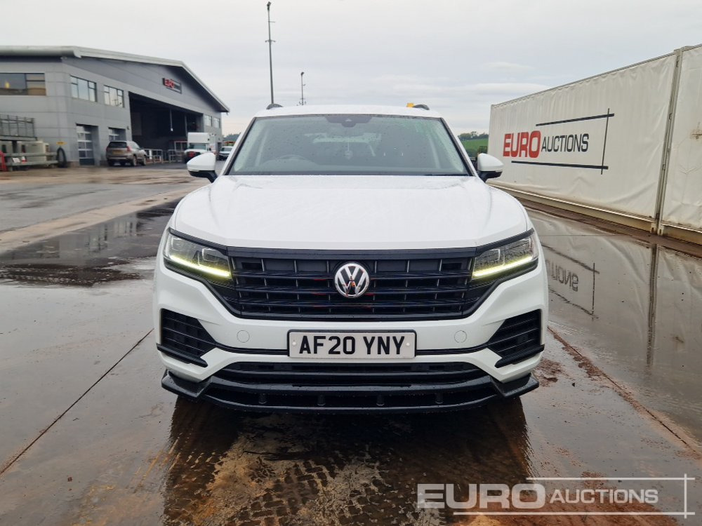 SUV 2020 Volkswagen Touareg: photos 8