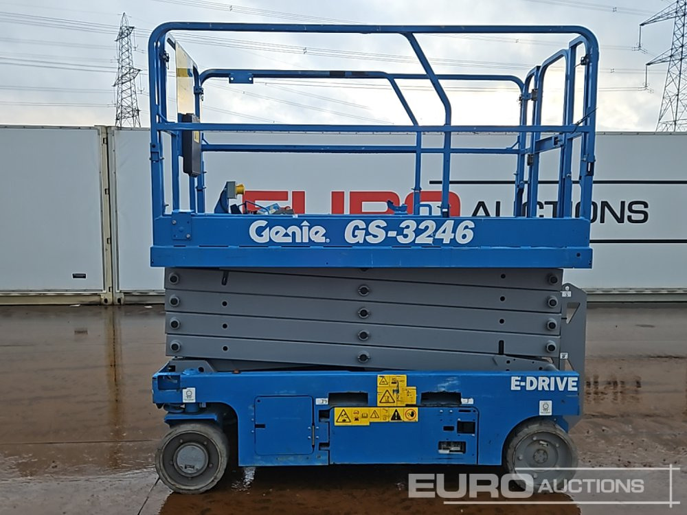 2021 Genie GS3246 - Nacelle: photos 2 2021 Genie GS3246 - Nacelle: photos 2
