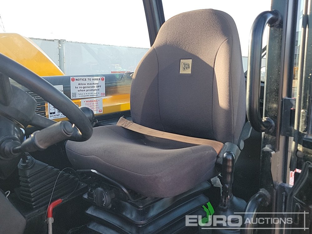 Chariot télescopique 2021 JCB 540-140 Hi Viz: photos 32 Chariot télescopique 2021 JCB 540-140 Hi Viz: photos 32